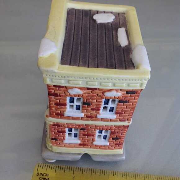 Vintage Christmas Collectible American Landmark 1994 'Bossie's Barber Shop' - Picture 2 of 5